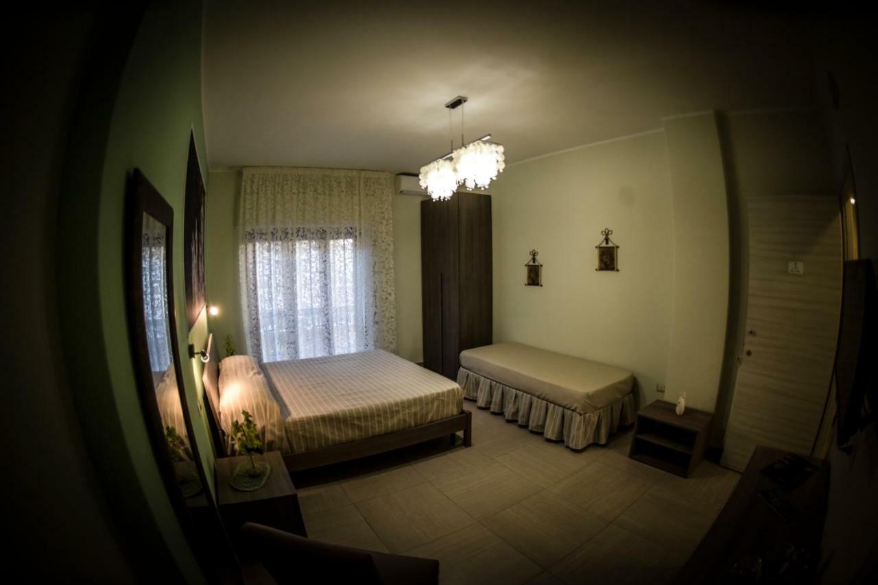 Le Fontane Del Re Bed & Breakfast Caserta Ngoại thất bức ảnh